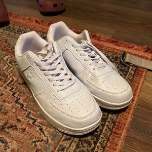 Beverly Hills polo club white shoes